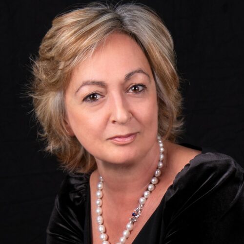 Elena Loewenthal