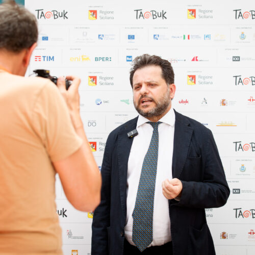 LA TRASCENDENZA NELL’ETÀ DEGLI ALGORITMI