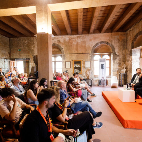 LA TRASCENDENZA NELL’ETÀ DEGLI ALGORITMI