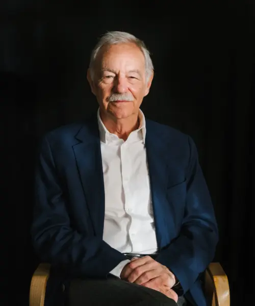 Eduardo Mendoza